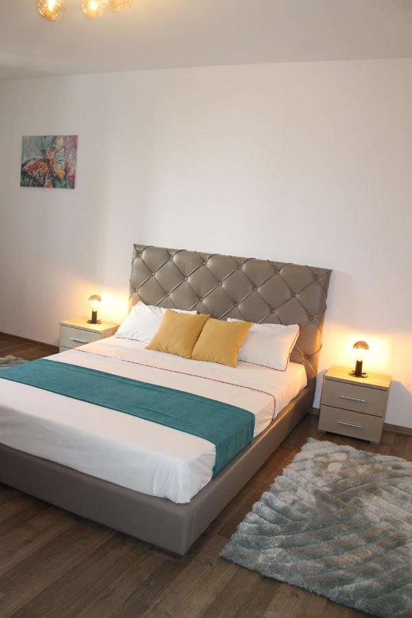 Studio Turquoise Victoria Букурещ Екстериор снимка